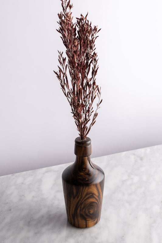 مزهرية خشبية