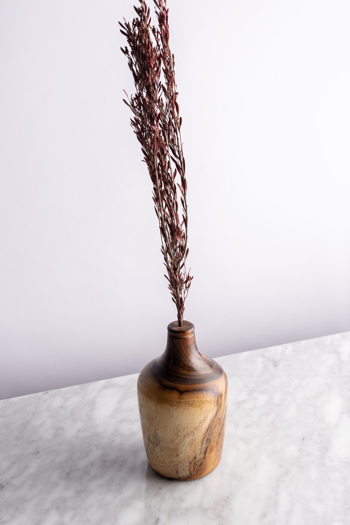 مزهرية خشبية