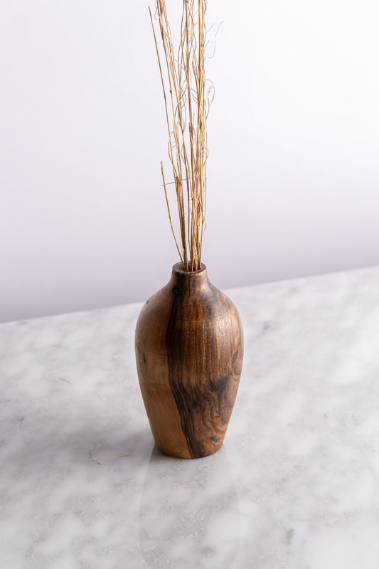 مزهرية خشبية