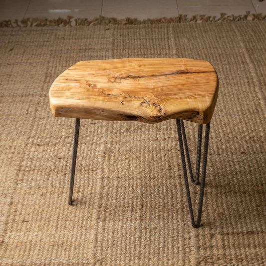 طاولة خشبية 039102025