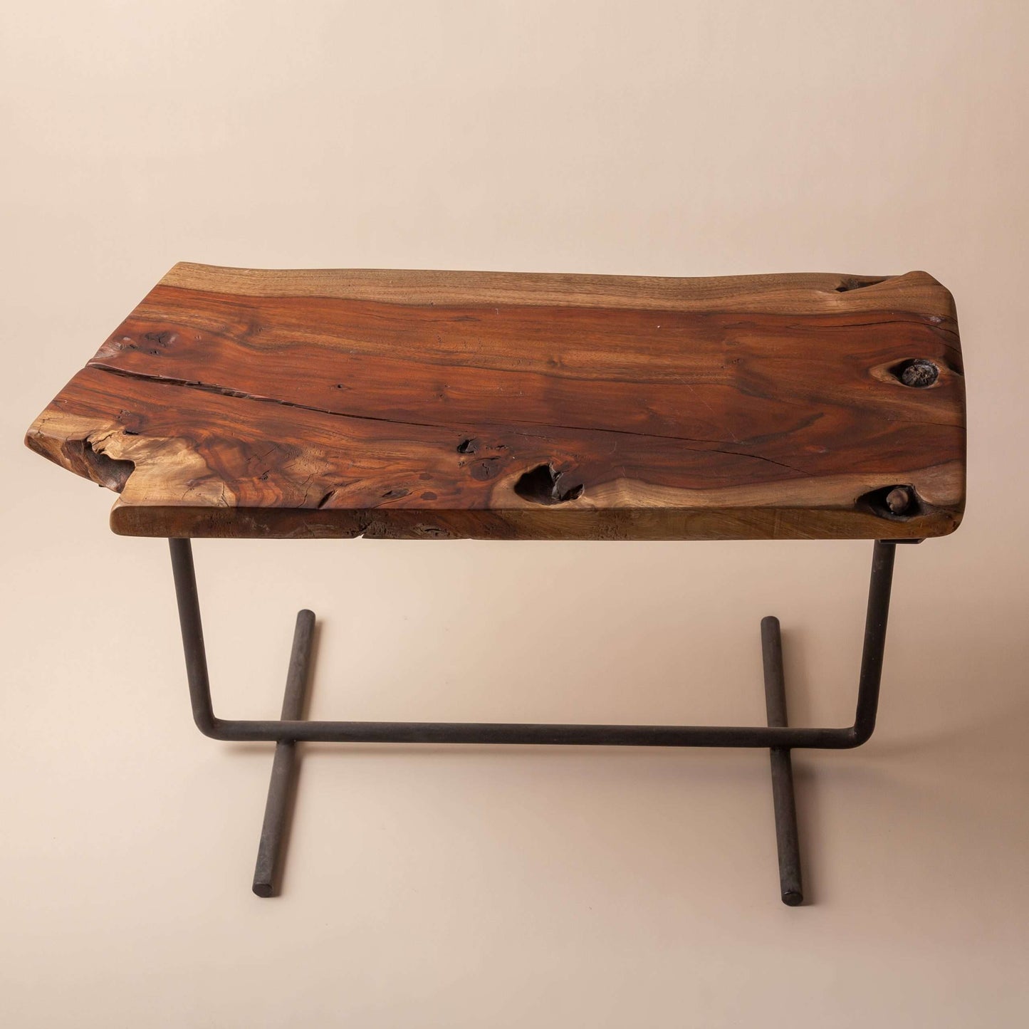 طاولة خشبية 009