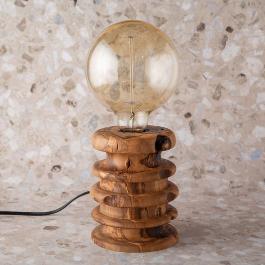 ستاند إنارة خشبي