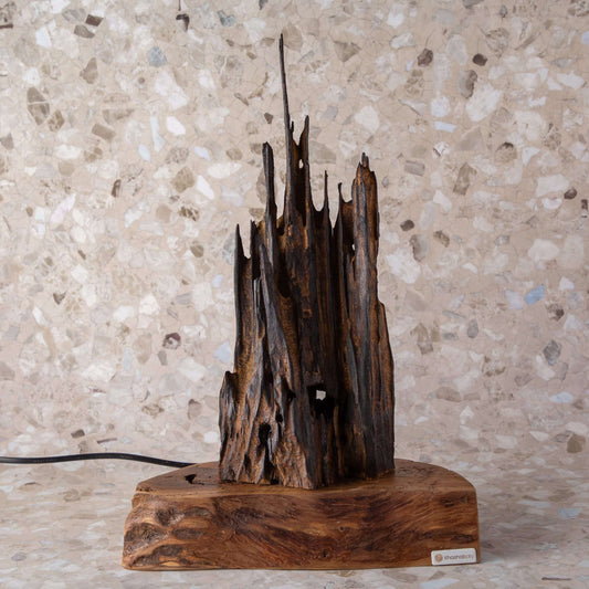 ستاند انارة خشبي مميز